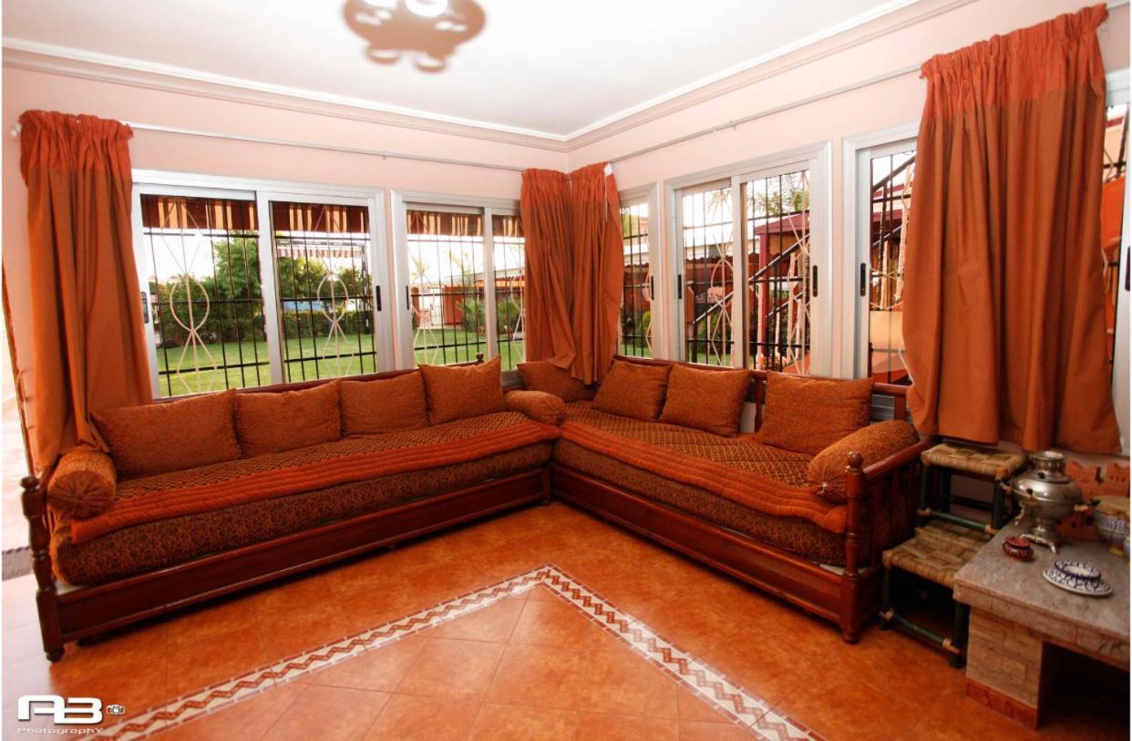 Gite Karima Madagh Luaran gambar